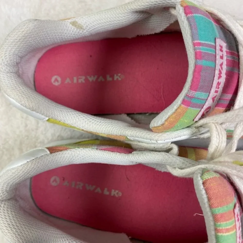 Airwalk Retro Madras Plaid Skate Sneakers,‎ size 8.5